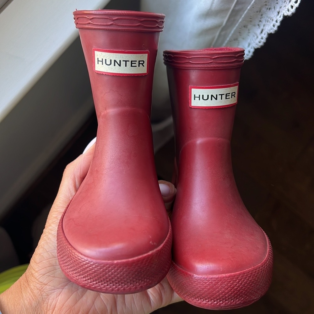 Hunter boots kids size 4